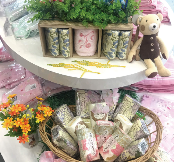 內(nèi)斯蒂丹特月桂山茶花沐浴皂